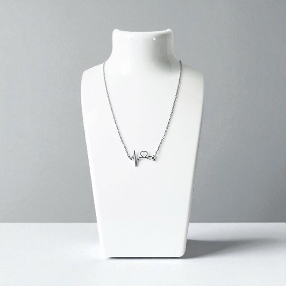 Stethoscope Heartbeat Necklace - Picture 5 of 5